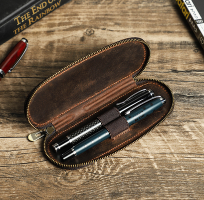 TRANS-BORDER RETRO CRAZY PEN BAG de couro de cavalo feito à mão 2 CASOS de caneta portátil com fecho oval
