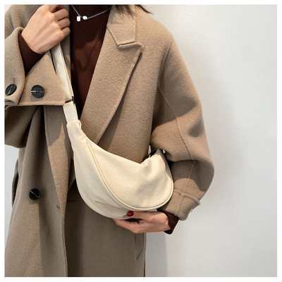 Saco de corpo cruzado de nylon Saco de corpo cruzado de nylon feminino 2024 novo Dumpling LIGHTWEIGHT embaixo dos braços saco todo ombro saco de lona