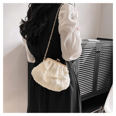 2024 NEW RETRO FAIRY SOLID COLOR PEQUENA SAQUETA BLANCA SAQUETA DE MANO PERLA LINHA DE MUJERES em saco simples de corpo cruzado