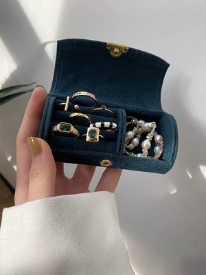NOVA EXQUISITA Caixa de jóias de veludo de alta qualidade anel pulseira colar caixa de armazenamento viagem pequena jóia portátil