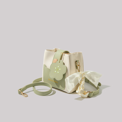 SUMMER FRESH ALL-MATCH BAG Moda feminina tendência avançada SENSE NICHE DESIGN CROSSBODY BUCKET BAG popular este ano