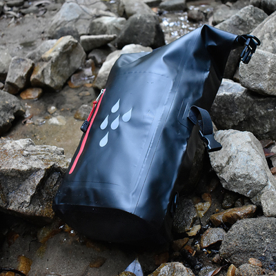 Saco impermeável de PVC para o exterior de grande capacidade Saco impermeável de deriva para homens e mulheres Mochila impermeável multifuncional