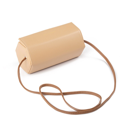 2024 NEW SIMPLE FASHION PEQUEIRA BALSA REDO TUDO SINGLE OLHO CROSSBODY BALSA FEMMINHA FASHION BALSA NICHE CYLINDER