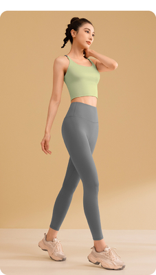 NOVO COLOR SOLIDO SPLICING YOGA VESTIMENTO RAPIDO SECO A prova de choque RECOMUNHAMENTO sem vestígios BEAUTY BACK SPORTS FITNESS VESTIMENTO VES