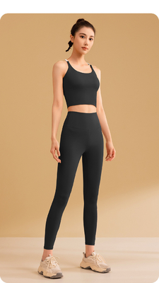 NOVO COLOR SOLIDO SPLICING YOGA VESTIMENTO RAPIDO SECO A prova de choque RECOMUNHAMENTO sem vestígios BEAUTY BACK SPORTS FITNESS VESTIMENTO VES