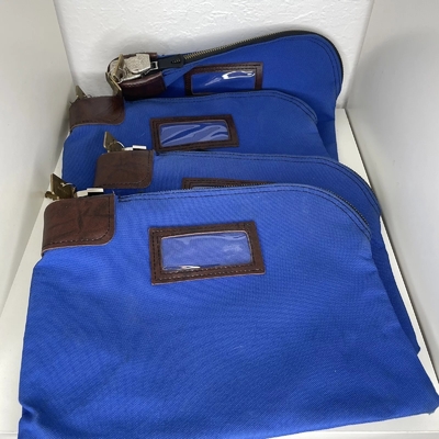 BANCO DE DEPÓSITO BOLSA DE FRENTE COM DOIS CLAVES BOLSA DE ID BOLSA DE BOLSA BOLSA BOLSA DE DISPÓSITO BOLSA DE DISPÓSITO