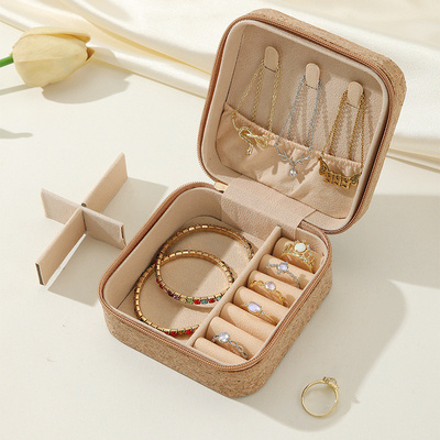 ORIGINAL PREMIUM CORK JEWELRY BOX PORTABLE VIAJES OURRINGS RING COLLACES Caixa de armazenamento