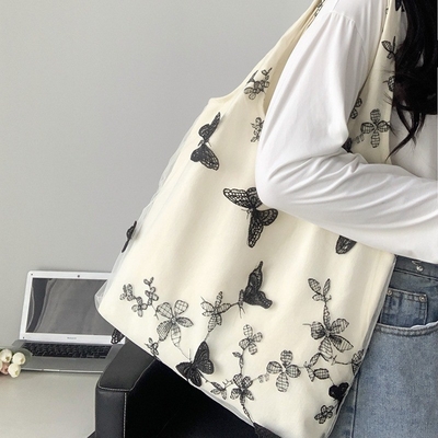 Embroidery Black Butterfly Canvas Bag Lace Fairy Leisure Travel Female Bag Art Grande capacidade Centenário