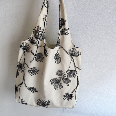 Embroidery Black Butterfly Canvas Bag Lace Fairy Leisure Travel Female Bag Art Grande capacidade Centenário