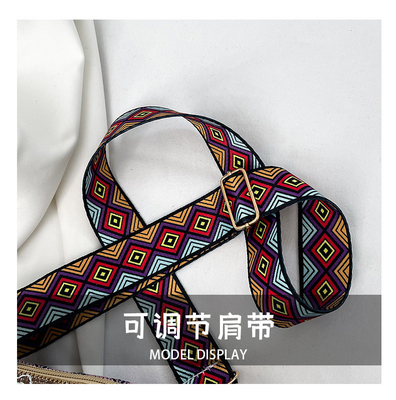 MODA STÍLIO NACIONAL CHINESE ESPALHA AMBIGADA CARTELHA DE ALMOFASCO BOLSA CROSSBODY BOLSA de ombro estriada BOLSA DE MUJERES
