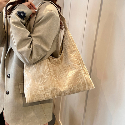 Novo estilo chinês de grande capacidade saco de axila tendência nova moda medieval saco de ombro feminino menoridade viajante Tote saco