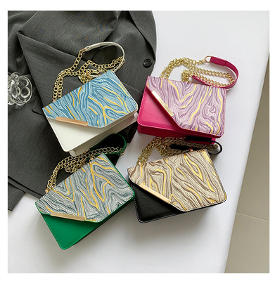 Saco feminino de moda nova saco pequeno quadrado nicho de atacado simples retro quicksand tudo um único ombro crossbody cha
