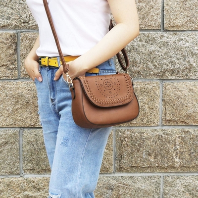 KKXIU Bolsas Crossbody para Mulheres Bolsas ocas com Faixa Ajustável