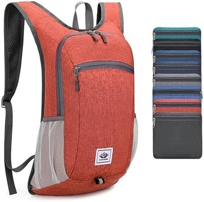 Mochila de caminhada de 15L Ultraleves Mochilas de caminhada de caminhada compactáveis resistentes à água Mochila de dia dobrável para viagens (cinza)