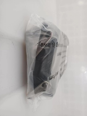 Algodão e linho Material Premium:Alta qualidade de algodão e linho,esta caixa de caneta usou o zíper liso, é mais suave