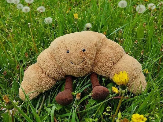 Pesado Plush 9 &quot; Croissant Plush Sorriso lindo Croissant Pão Almofada Animal recheado