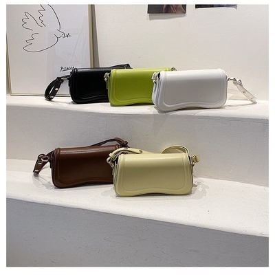 Bolsa de ombros pequena para mulheres Bolsa de crossbody da moda Bolsas de couro à prova d'água Bolsas de mão de embreagem Tote Bolsas de design