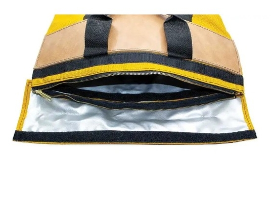 Saco de Correio Resistente ao Fogo Feito sob encomenda Com o revestimento de couro de tufo, fundo quadrado, alças de palmeira duráveis e fechado, é certamente um produto valioso em todos os escritórios, salas de correio ou armazéns!