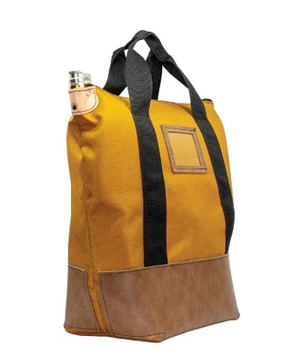 Locking Heavy Duty Courier Bag Feito sob encomenda O Locking Heavy Duty Courier Bag é feito para máxima segurança! Ideal para mover seus documentos privados, dinheiro, cheques, correio, etc. em um lugar seguro