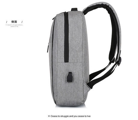 Fábrica a retalho Mochila portátil impermeável de nylon exterior fecho de fecho de fecho de zipper Mochila portátil impermeável de nylon com interface USB