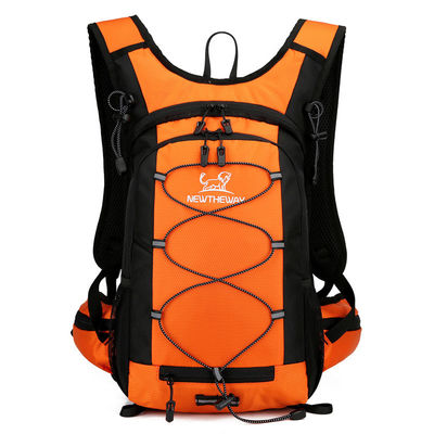 Saco de bicicleta Escalada de montanha Estilo de iluminação exterior de nylon mochila portátil à prova d'água Estilo de relâmpago mochila à prova d'água de nylon escalada de montanha